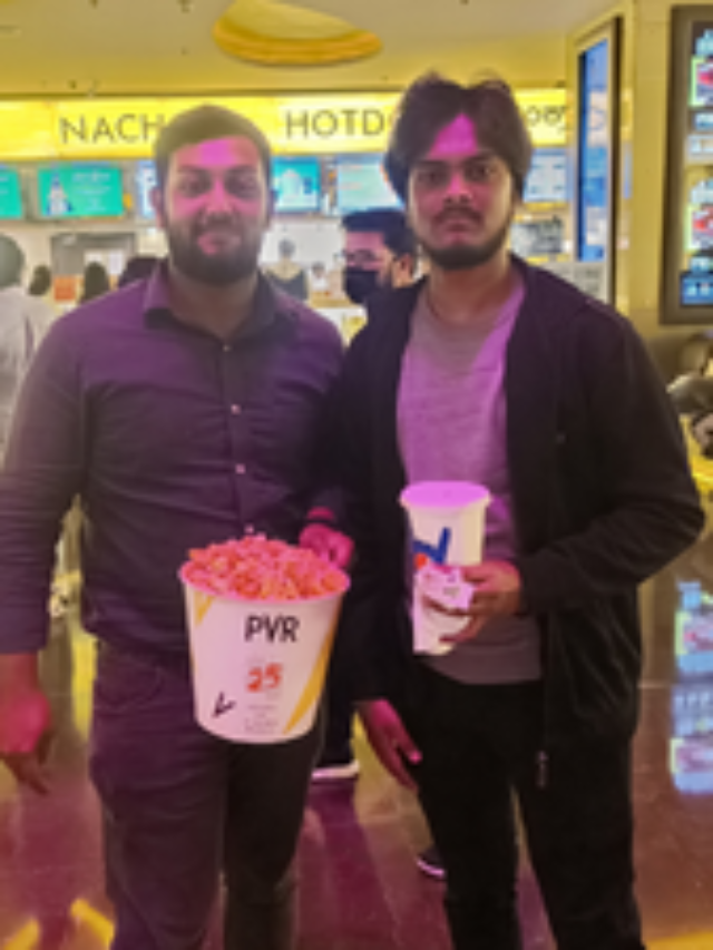 Amir Ali Shaik and Nawaz were spotted holding popcorn and juice at the PVR in Bengaluru’s Orion Mall.